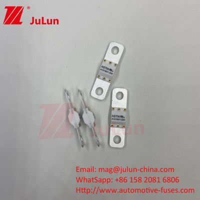 125VDC 300A ASTM รถไฟฟ้าชาร์จเร็ว / Ev Dc เฟยส์ชาร์จเร็ว พร้อมการป้องกันพวงมาลัย