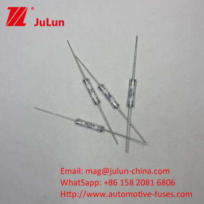 ASTM HV660 10A 500VDC 30KA เซรามิกออโตโมทีฟ ฟิวส์ พร้อมการติดตั้งคลับฟิวส์รู PCB