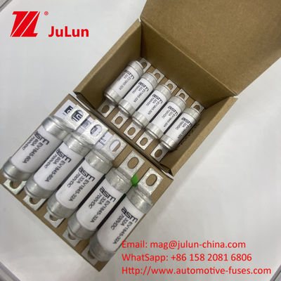EV1845 20A 700VDC โบลท์ฟิวส์ 5-150A สําหรับรถไฟฟ้า / HEV สกรูมอนท์