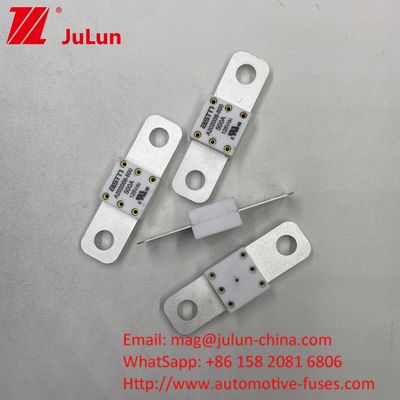 เซรามิก 350A 125VDC เฟยส์แบตเตอรี่รถยนต์ ความสามารถในการทําลายสูง ต่ํากว่า 125Vdc