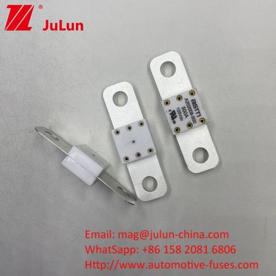 200A 125VDC รถไฟฟ้า ฟิวส์ รถยนต์ สําหรับ EV 125VDC ความวัดระยะหุ้ม 50.8mm