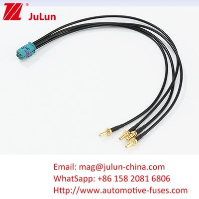 PE อุปกรณ์ประกอบความละเอียดรถยนต์ สายสายสําหรับ Crimp Housing สามารถปรับแต่งสีและความยาวของเคเบิล