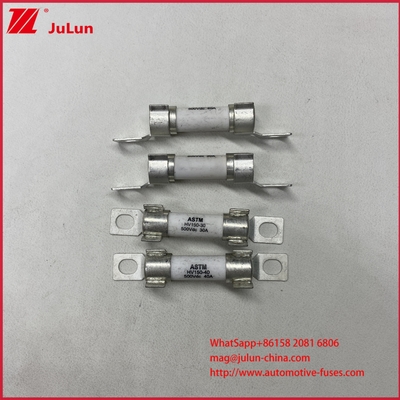 ยานยนต์ไฟฟ้า HEV พิกัดแรงดันไฟฟ้า / พิกัดการขัดจังหวะ DC500V/20KA ASTM HV150 30A 20A DC500V 20KA ฟิวส์แบบโบลต์พร้อมการป้องกัน