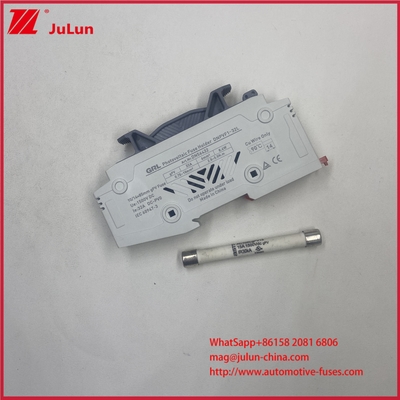 ฟิวส์ลิงก์ โซลาร์ PV ฟิวส์ 10*85 มม. 32A สำหรับแรงดันใช้งานพิกัด DC1500V และประเภทการใช้งาน DC-PV0